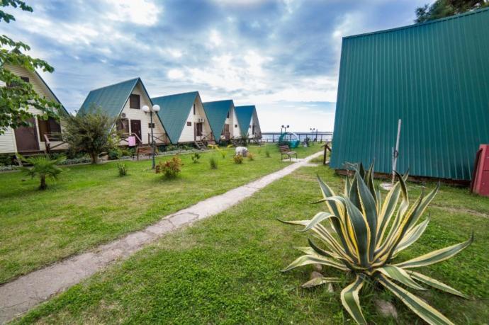 Kyalasur Hotel Sukhumi Exteriör bild